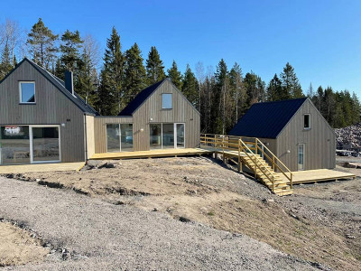 Māju ciemts Ljusterö salā, Zviedrijā.